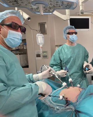 Laparoscopic Hysterectomy For Uterus Above The Navel