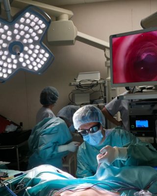 Laparoscopic Hysterectomy For Uterus Above The Navel